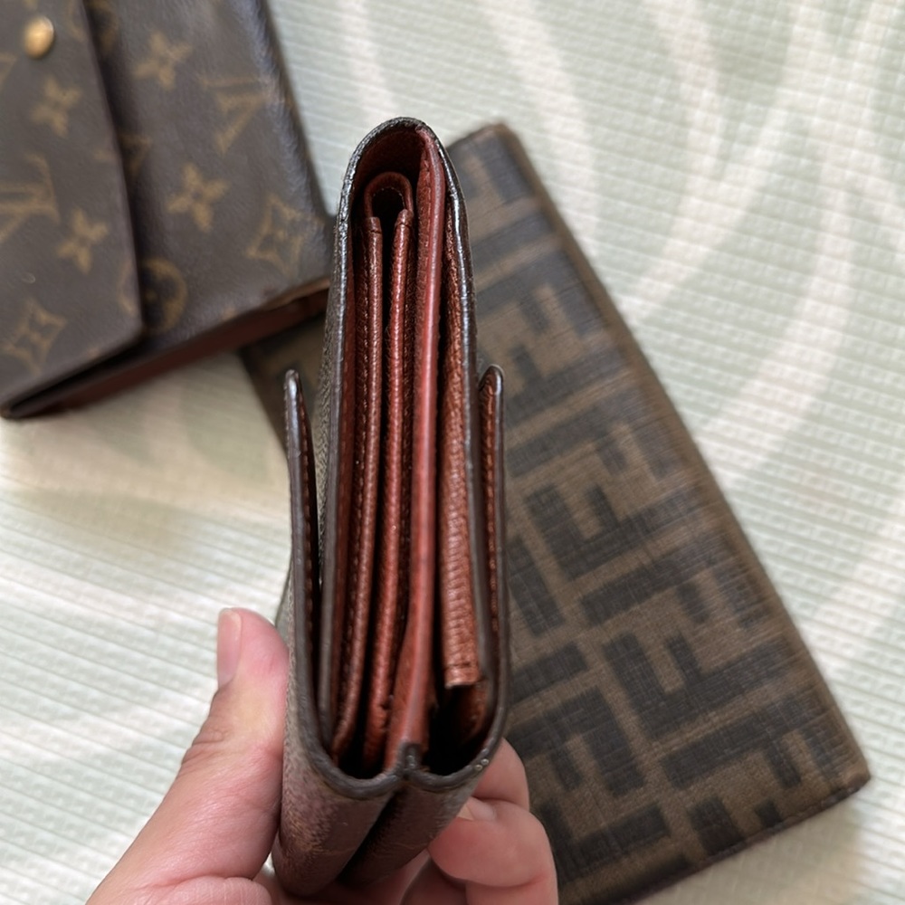 Lv &Fendi Wallets Bundle - image 6